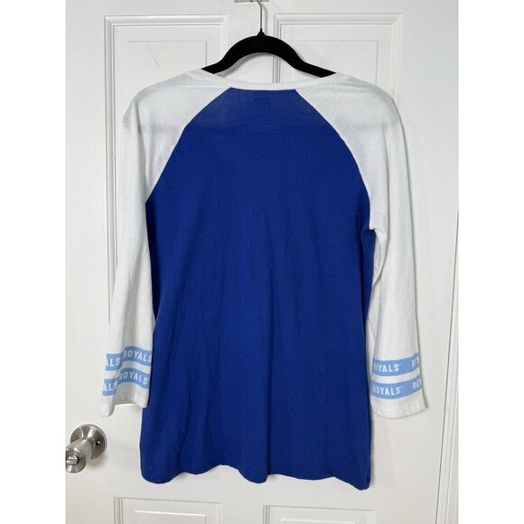 Kansas City Royals Women’s Scallop Bottoms VNeck Shirt Size Medium EUC - Picture 2 of 10